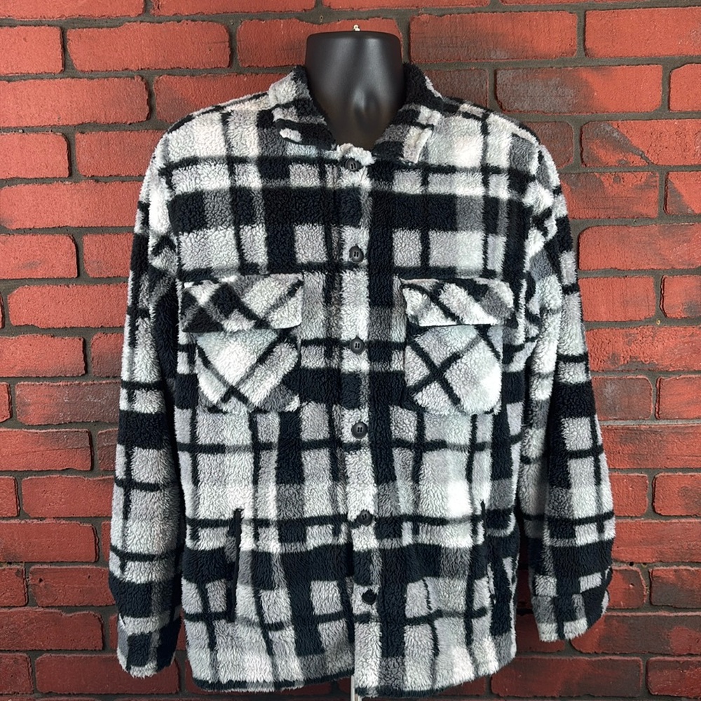 PacSun Jacket Mens Small Plaid‎ Faux Fur Button Up